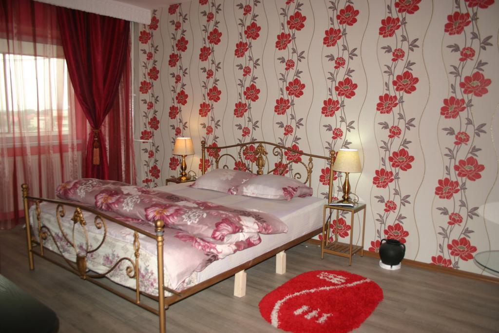 Ultracentral Apartament Бакэу Экстерьер фото